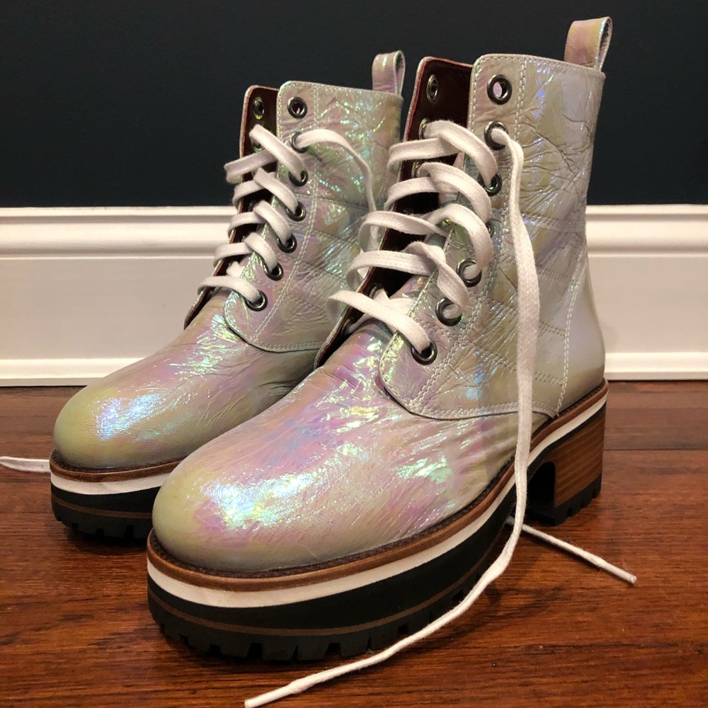 Sies Marjan holographic Jessa platform boot size 7